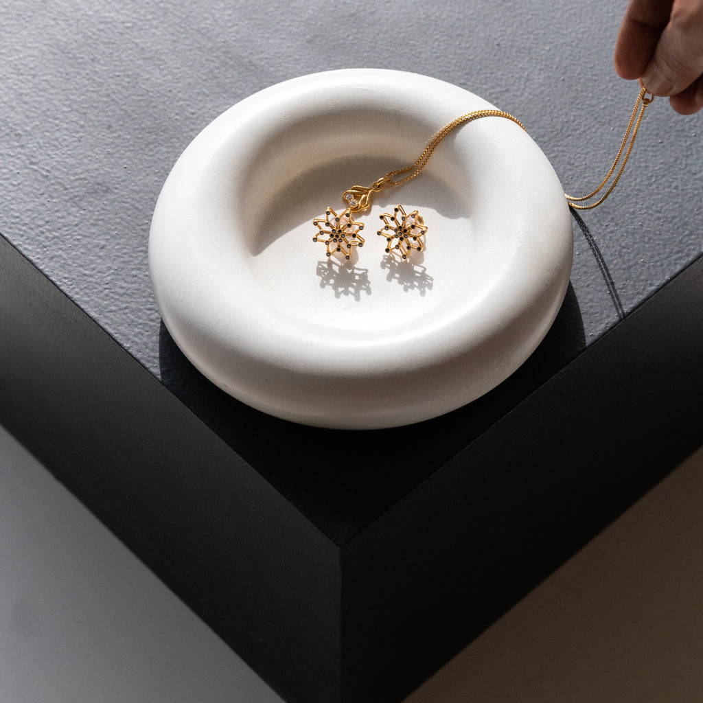 Mirage Trinket Holder